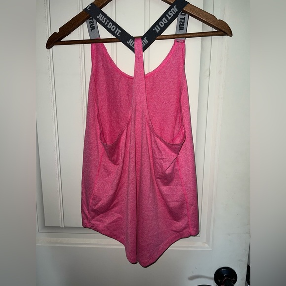 Nike Dri-Fit tank top size Small - Picture 2 of 2